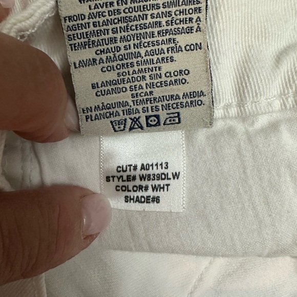 Hudson Raw Edge Denim Pencil Skirt.  *I LOVE OFFERS! - Picture 6 of 8